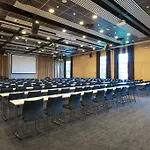 Quality Airport Stavanger Hotel 4*