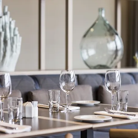 Hotel Quality Airport Stavanger 4*