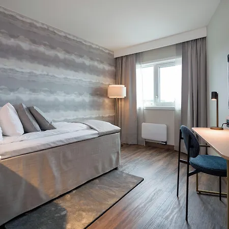 Hotel Quality Airport Stavanger 4*
