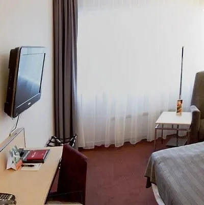 Hotel Quality Airport Stavanger 4*