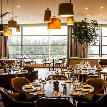 Hotel Quality Airport Stavanger 4*