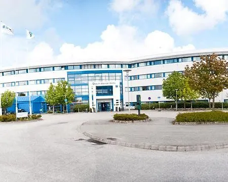 Quality Airport Stavanger 4* Sola