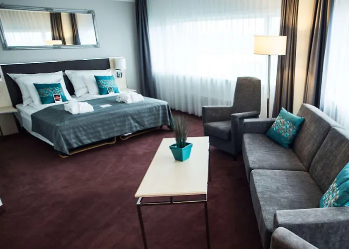 Hotel Quality Airport Stavanger 4*