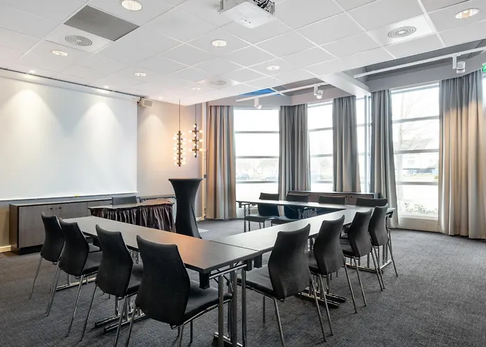 Quality Airport Stavanger 4* Sola