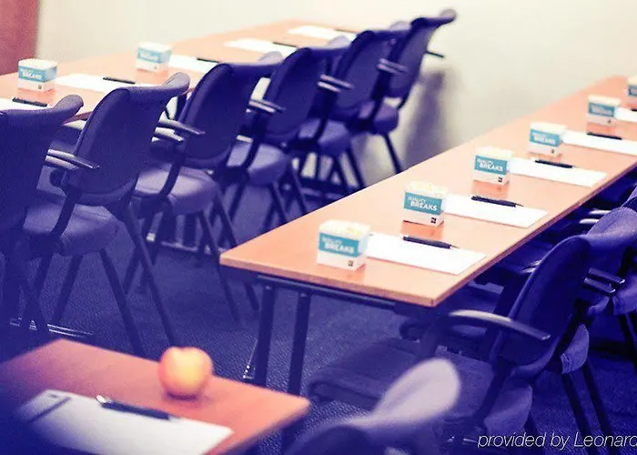 Quality Airport Stavanger 4* Sola