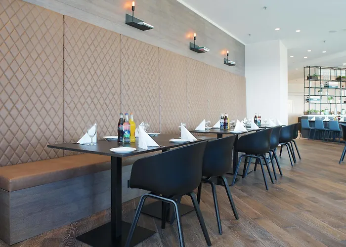 Quality Airport Stavanger 4*